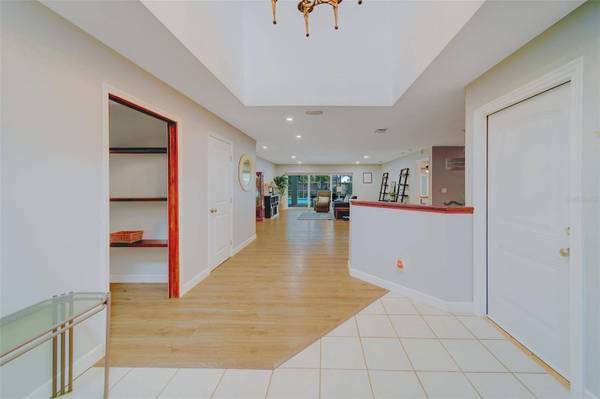 214 SHEFFIELD CIR E, Palm Harbor, FL 34683