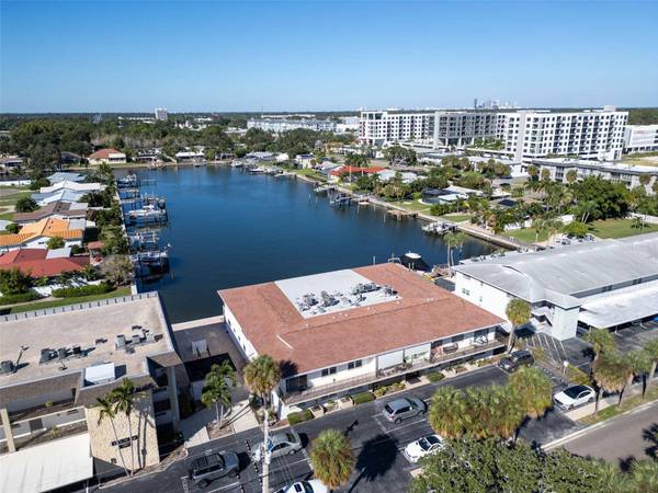 3753 46TH AVE S #6, St Petersburg, FL 33711