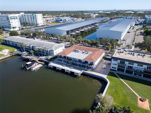 3753 46TH AVE S #6, St Petersburg, FL 33711