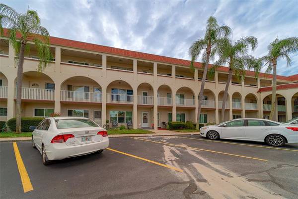 2433 BRAZILIA DR #5, Clearwater, FL 33763