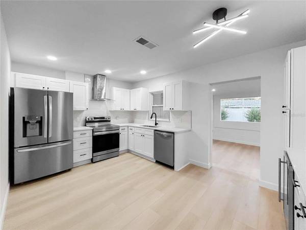2078 SHADOW LN, Clearwater, FL 33763