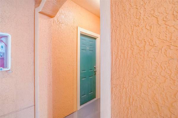 2741 VIA CIPRIANI #930A, Clearwater, FL 33764