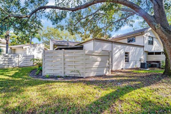 2626 CEDAR VIEW CT, Clearwater, FL 33761
