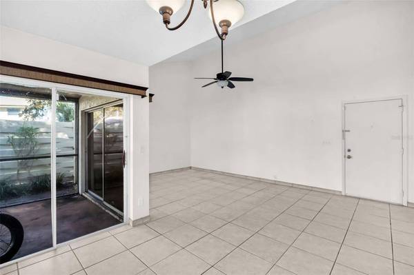 2626 CEDAR VIEW CT, Clearwater, FL 33761