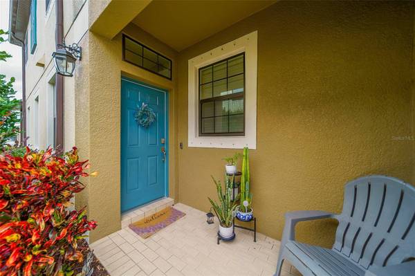 11437 CROWNED SPARROW LN, Tampa, FL 33626