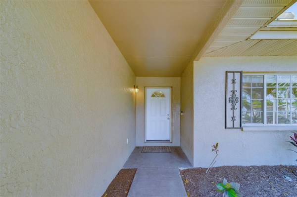 1790 E ORANGESIDE RD, Palm Harbor, FL 34683