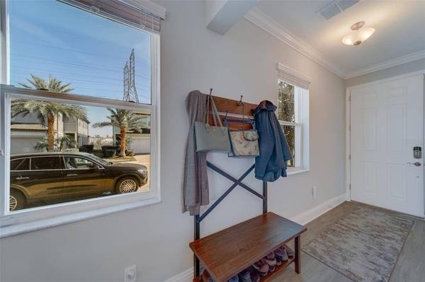 2416 FOGGY CREEK CIR, Clearwater, FL 33764