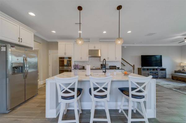 2416 FOGGY CREEK CIR, Clearwater, FL 33764