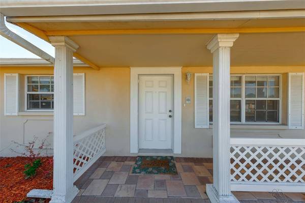 9830 RAINBOW LN, Port Richey, FL 34668