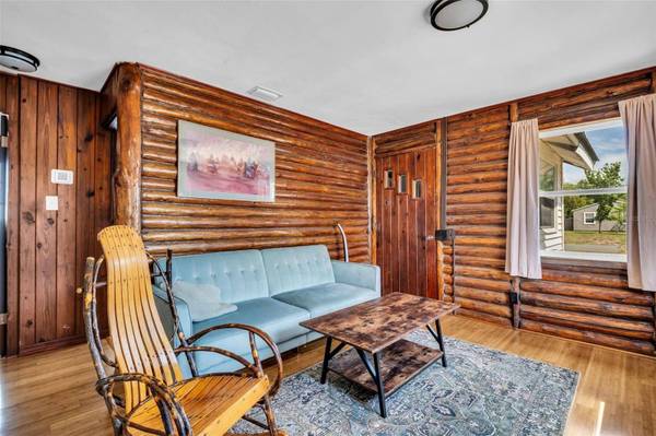 2600 26TH AVE N, St Petersburg, FL 33713