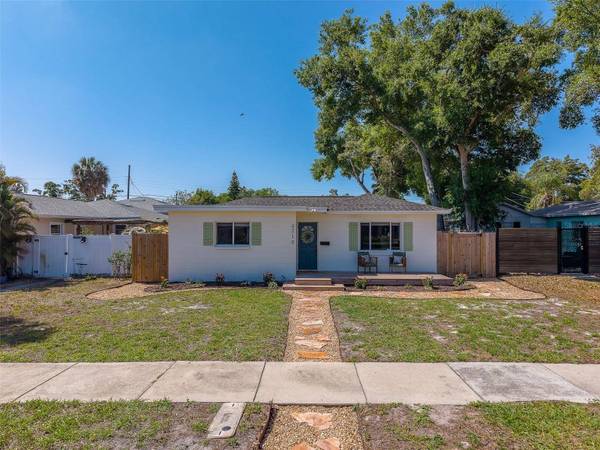 4710 11TH AVE N, St Petersburg, FL 33713