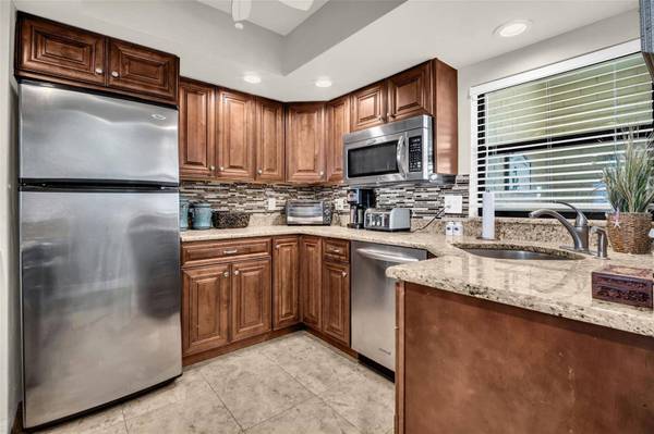 3500 GULF BLVD #407B, Belleair Beach, FL 33786