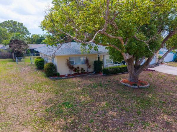 1935 JEFFORDS ST, Clearwater, FL 33764