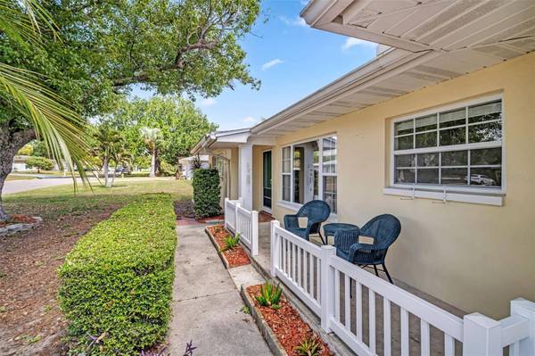 1935 JEFFORDS ST, Clearwater, FL 33764