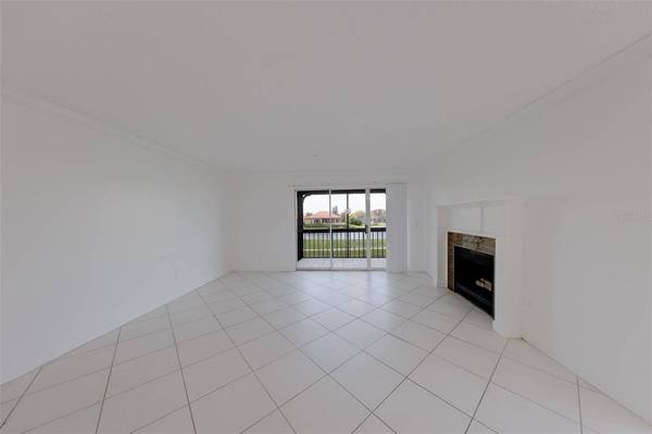 2400 FEATHER SOUND DR #928, Clearwater, FL 33762