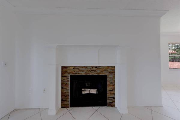 2400 FEATHER SOUND DR #928, Clearwater, FL 33762