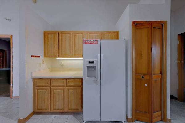 11150 BROADWOOD DR N, Pinellas Park, FL 33782
