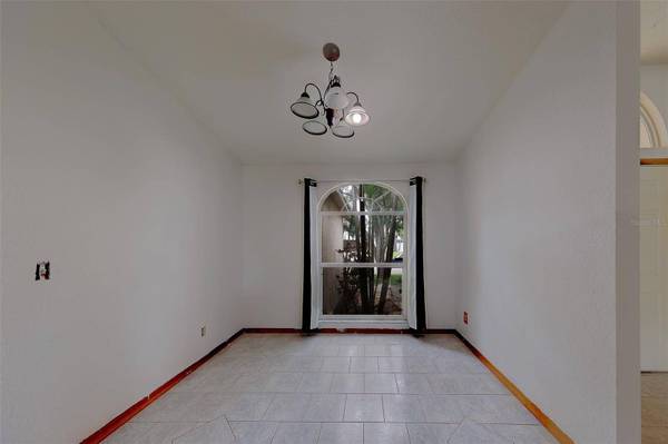 11150 BROADWOOD DR N, Pinellas Park, FL 33782