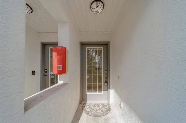 9209 JAKES PATH, Largo, FL 33771