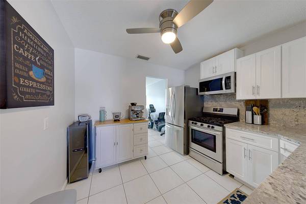 9906 LILY ST N, Pinellas Park, FL 33782
