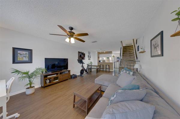 3315 W WYOMING CIR #3315, Tampa, FL 33611