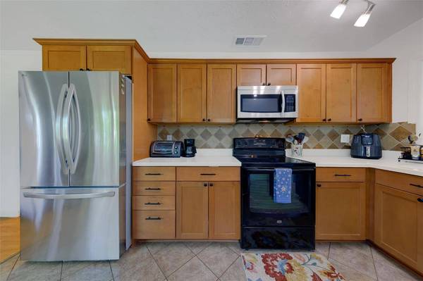 2773 BELLE HAVEN DR, Clearwater, FL 33763