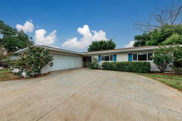 1869 SOUTHWOOD LN, Clearwater, FL 33764