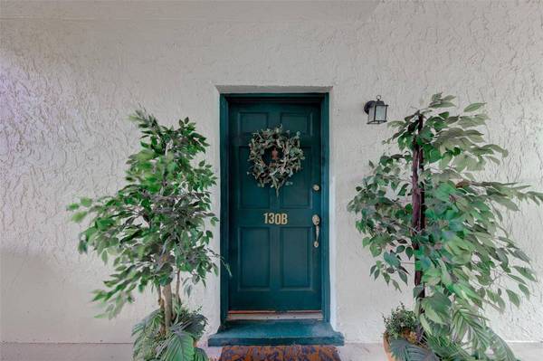 4325 AEGEAN DR #130B, Tampa, FL 33611