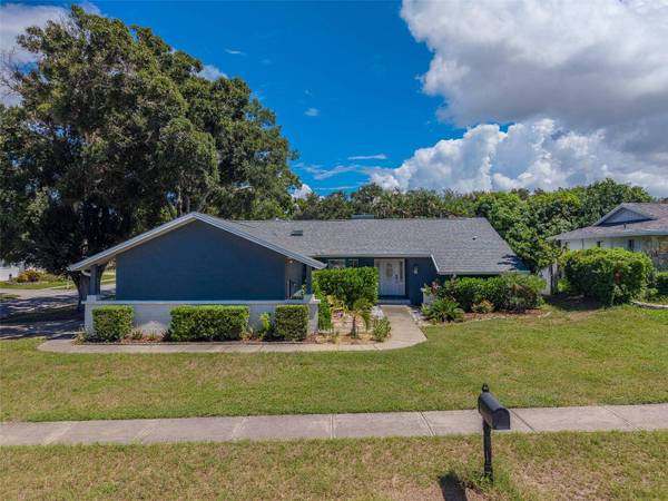 2709 WINDING WAY