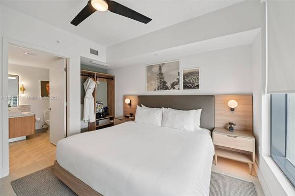 159 NE 6th St #4409, Miami, FL 33132