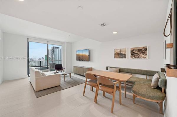 159 NE 6th St #4409, Miami, FL 33132