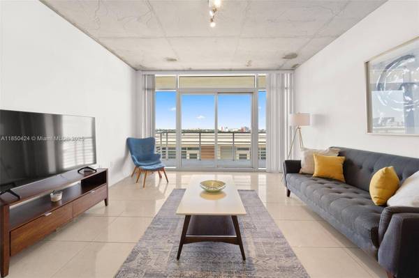 3250 NE 1st Ave #713, Miami, FL 33137