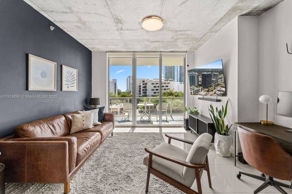 3470 E Coast Ave #H0402, Miami, FL 33137