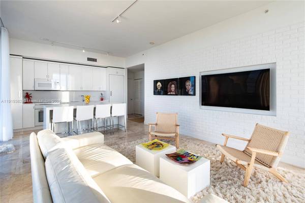 3470 E Coast Ave #H2504, Miami, FL 33137