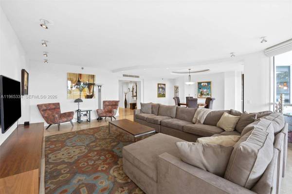 21150 NE 38 Ave #603, Aventura, FL 33180