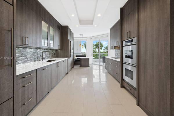 21150 NE 38 Ave #603, Aventura, FL 33180