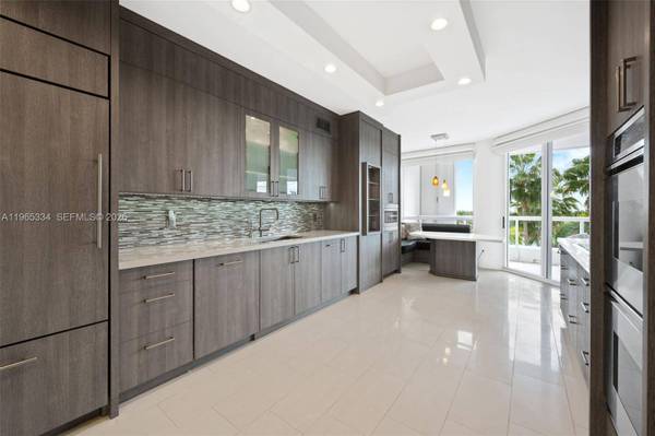 21150 NE 38 Ave #603, Aventura, FL 33180