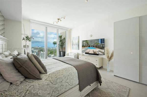 3470 E Coast Ave #PH102, Miami, FL 33137