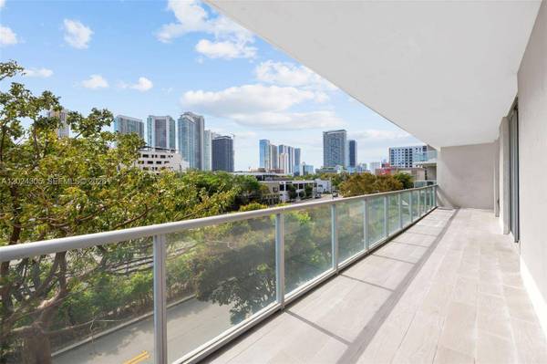 3470 E Coast Ave #H0301, Miami, FL 33137