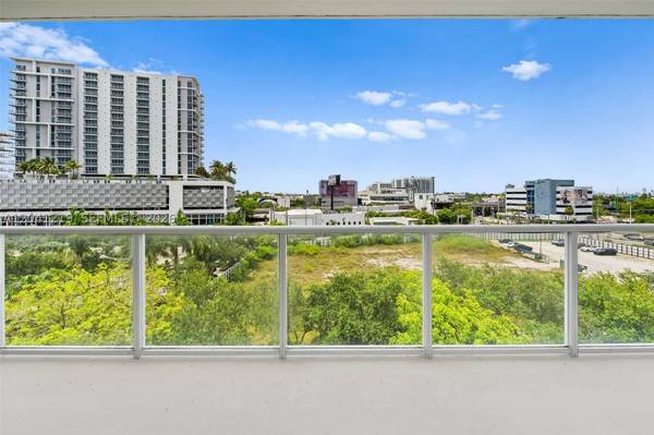 3451 NE 1st Ave #M0501, Miami, FL 33137