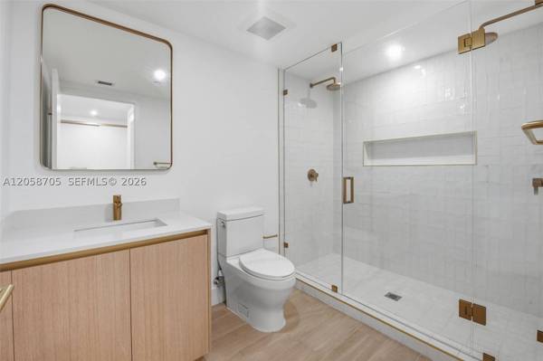 90 NE 32nd ST #414, Miami, FL 33137