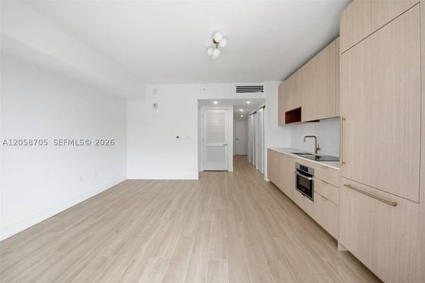 90 NE 32nd ST #414, Miami, FL 33137