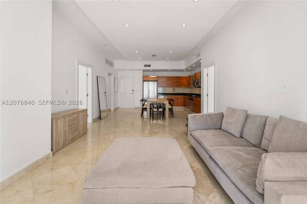 3470 E Coast Ave #H2210, Miami, FL 33137