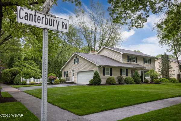 980 CANTERBURY RD, Williamsport, PA 17701
