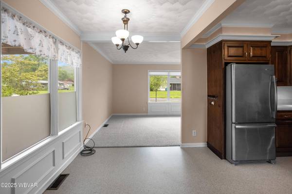 2434 RITCHEY ST, Williamsport, PA 17701