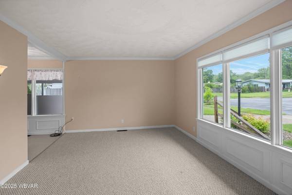 2434 RITCHEY ST, Williamsport, PA 17701