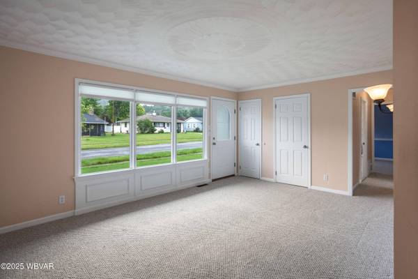 2434 RITCHEY ST, Williamsport, PA 17701