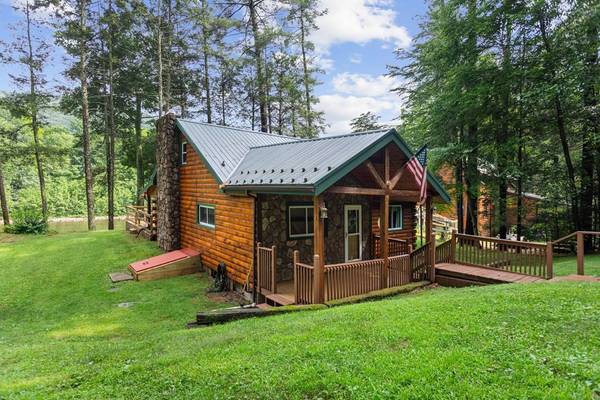 2176 Wallis Run Road, Montoursville, PA 17754