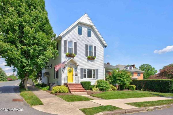 1212 PACKER ST, Williamsport, PA 17701