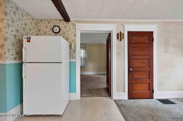 1227 PACKER ST, Williamsport, PA 17701